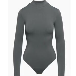 Babaton conture body suit